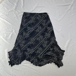 Unbranded Women's Black and Grey Skirt